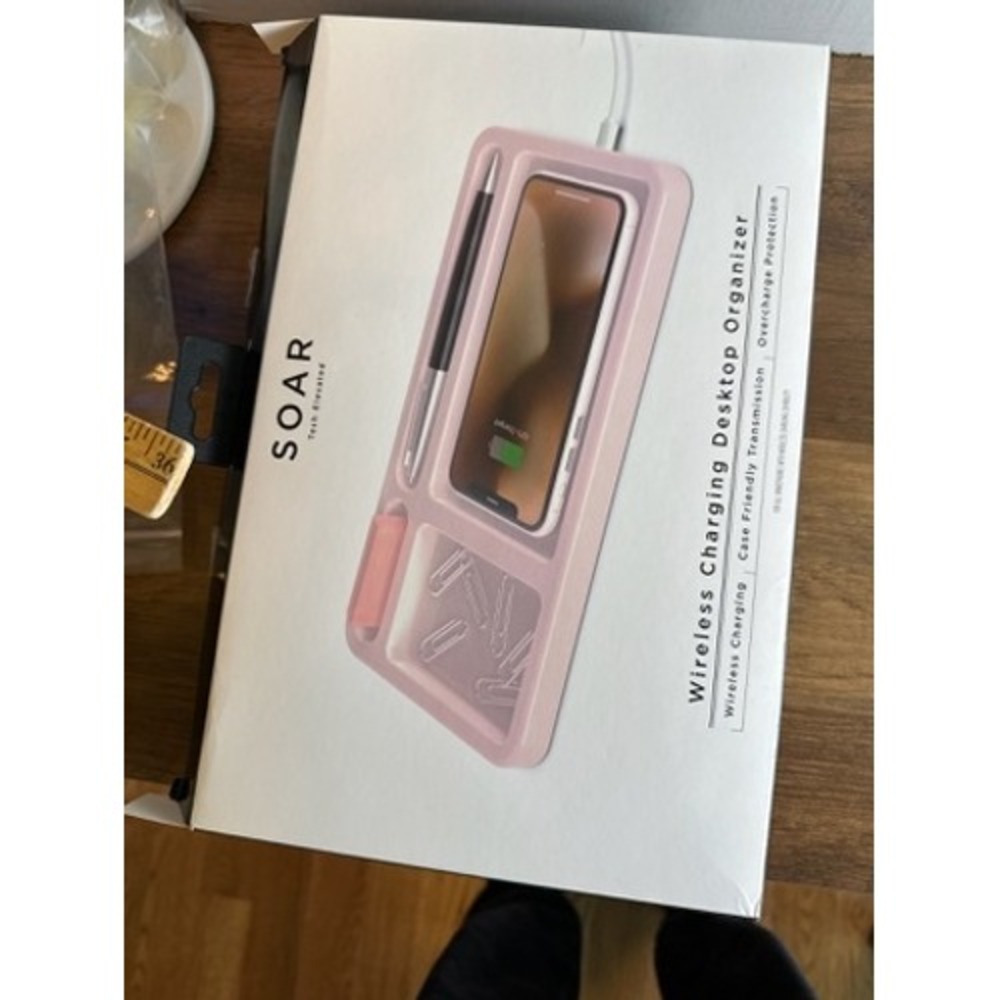 SOAR Tech Elevated Wireless‎ Charging Desktop Organizer Pink New In Open Box